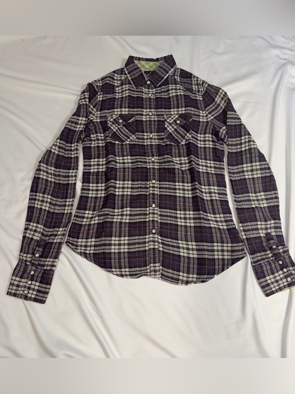 American Eagle Outfitters Purple and White Plaid Button-Down Shirt